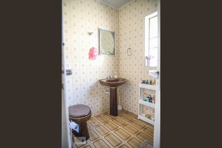 Casa à venda com 100m², 3 quartos e 3 vagasBanheiro