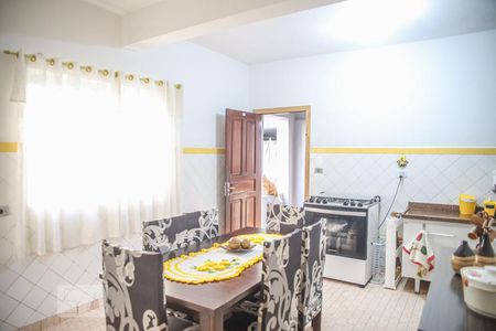 Casa à venda com 100m², 3 quartos e 3 vagasCozinha