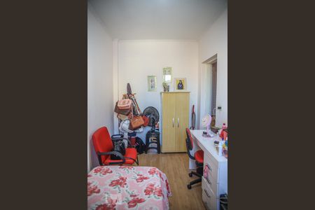 Casa à venda com 100m², 3 quartos e 3 vagasQuarto 2