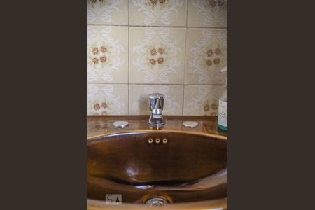 Casa à venda com 100m², 3 quartos e 3 vagasBanheiro