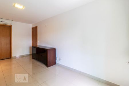 Apartamento para alugar com 87m², 3 quartos e 1 vagaSala