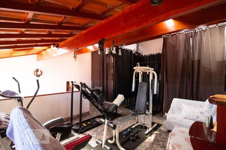 Casa à venda com 300m², 3 quartos e 1 vagaAcademia