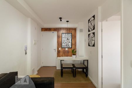 Sala de apartamento para alugar com 1 quarto, 40m² em Cambuci, São Paulo