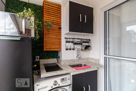 Apartamento para alugar com 40m², 1 quarto e sem vaga Apartamento para alugar com 40m², 1 quarto e sem vagaVaranda e Cozinha