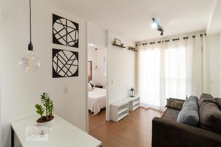 Sala de apartamento para alugar com 1 quarto, 40m² em Cambuci, São Paulo