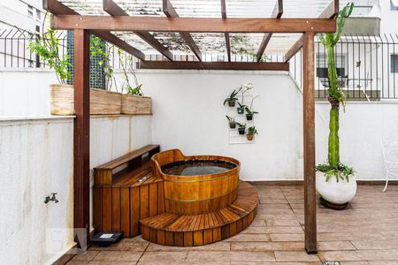 Apartamento para alugar com 62m², 1 quarto e 2 vagasJacuzzi