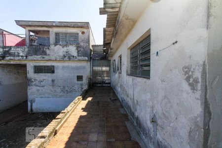 Casa à venda com 280m², 2 quartos e 5 vagasCorredor