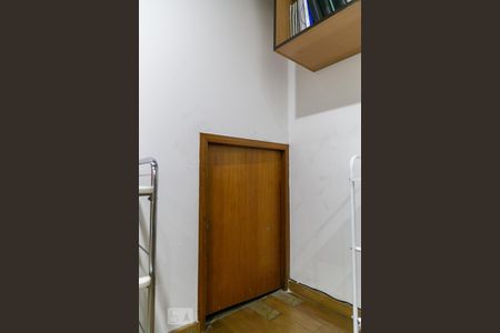 Casa à venda com 369m², 5 quartos e 4 vagas Casa à venda com 369m², 5 quartos e 4 vagasAcesso ao forro