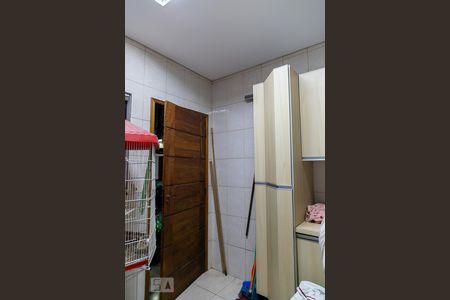 Casa à venda com 369m², 5 quartos e 4 vagas Casa à venda com 369m², 5 quartos e 4 vagasLavanderia