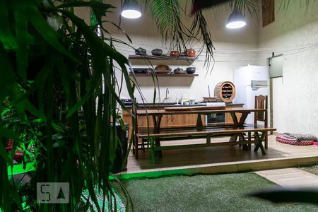 Casa à venda com 369m², 5 quartos e 4 vagas Casa à venda com 369m², 5 quartos e 4 vagasÁrea de lazer - Churrasqueira