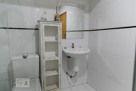Casa à venda com 369m², 5 quartos e 4 vagas Casa à venda com 369m², 5 quartos e 4 vagasBanheiro suíte 3