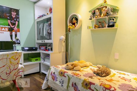 Casa à venda com 369m², 5 quartos e 4 vagas Casa à venda com 369m², 5 quartos e 4 vagasQuarto 1