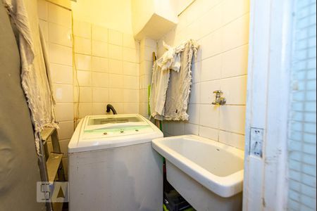 Apartamento à venda com 140m², 3 quartos e 1 vagaBanheiro de Serviço