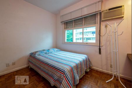 Apartamento à venda com 140m², 3 quartos e 1 vagaQuarto 2