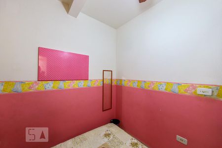 Casa à venda com 225m², 3 quartos e 2 vagasQuarto 2