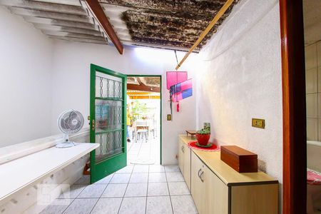 Casa à venda com 225m², 3 quartos e 2 vagasArea de Serviço