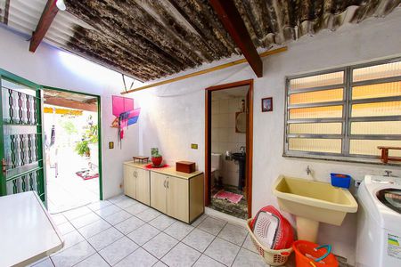 Casa à venda com 225m², 3 quartos e 2 vagasArea de Serviço