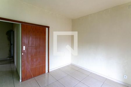 Sala de casa para alugar com 3 quartos, 110m² em Novo Glória, Belo Horizonte
