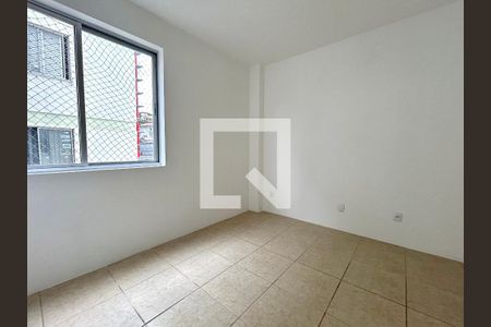 Quarto 1 de apartamento para alugar com 3 quartos, 75m² em Carvoeira, Florianópolis