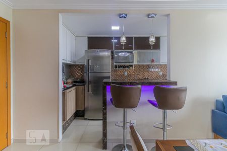 Sala 1 de apartamento para alugar com 3 quartos, 138m² em Taquara, Rio de Janeiro