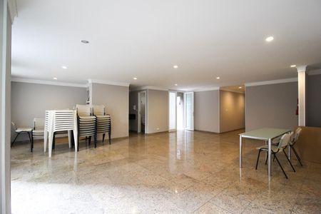 Apartamento para alugar com 75m², 2 quartos e 1 vagaÁrea comum - Salão de festas