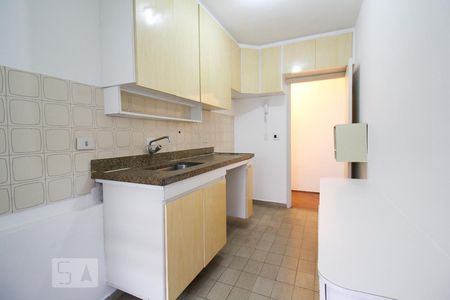 Apartamento para alugar com 75m², 2 quartos e 1 vagaCozinha
