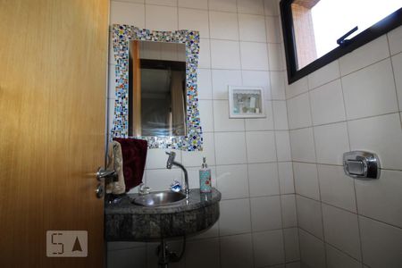 Banheiro 3 lavabo de apartamento à venda com 3 quartos, 182m² em Santa Paula, São Caetano do Sul