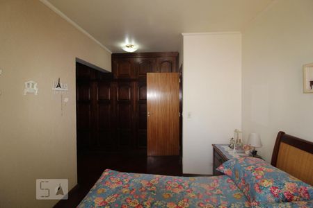 Apartamento à venda com 182m², 3 quartos e 2 vagasQuarto 1 suite