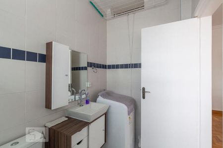 Apartamento para alugar com 60m², 1 quarto e sem vagaBanheiro