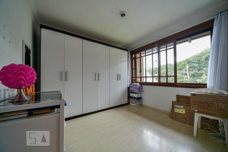 Quarto 2  de casa à venda com 4 quartos, 321m² em Vila Assunção, Porto Alegre