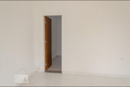 Sala de casa para alugar com 2 quartos, 84m² em Tanque, Rio de Janeiro