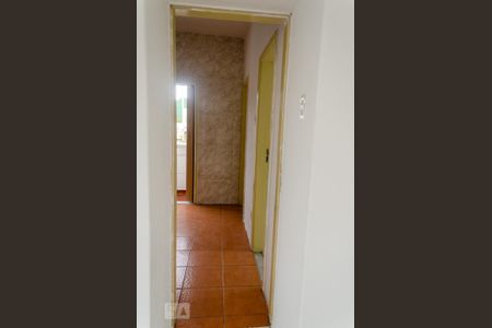 Corredor de casa para alugar com 2 quartos, 84m² em Tanque, Rio de Janeiro