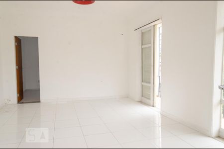 Sala de casa para alugar com 2 quartos, 84m² em Tanque, Rio de Janeiro