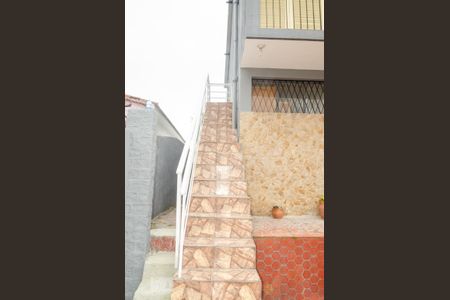Escada de casa para alugar com 2 quartos, 84m² em Tanque, Rio de Janeiro