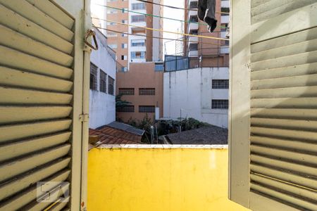 Casa à venda com 220m², 2 quartos e 2 vagasCasa 2 - Quarto 1
