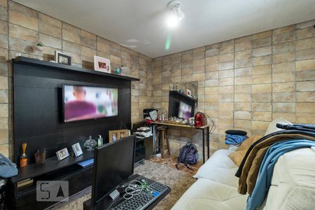 Casa à venda com 220m², 2 quartos e 2 vagasSala