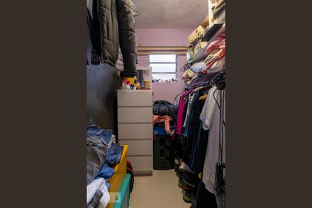 Casa à venda com 220m², 2 quartos e 2 vagasQuarto 2