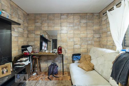 Casa à venda com 220m², 2 quartos e 2 vagasSala