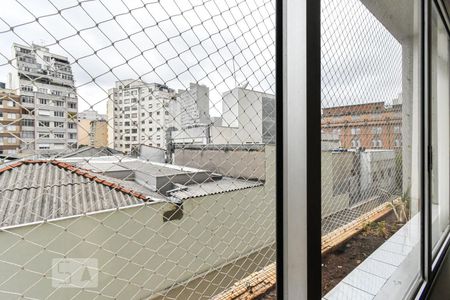 Sala - Vista de apartamento para alugar com 4 quartos, 135m² em Higienópolis, São Paulo