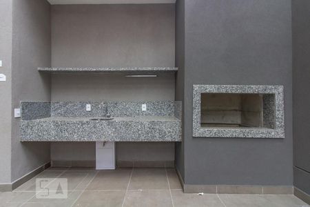 Apartamento para alugar com 35m², 2 quartos e sem vagaÁrea comum - Churrasqueira