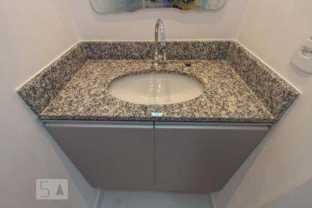 Apartamento para alugar com 35m², 2 quartos e sem vagaBanheiro 1