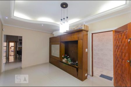 Sala de casa para alugar com 2 quartos, 180m² em Jardim Limoeiro, São Paulo