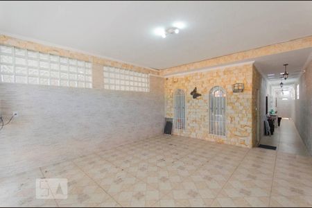 Casa à venda com 180m², 2 quartos e 2 vagasGaragem