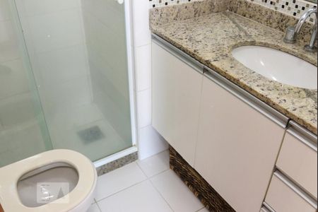 Apartamento à venda com 75m², 3 quartos e 1 vagaBanheiro Social