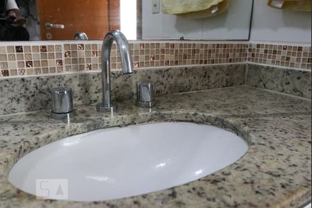 Apartamento à venda com 75m², 3 quartos e 1 vagaBanheiro da Suíte