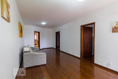 Sala de casa à venda com 3 quartos, 260m² em Jardim Sao Pedro, Porto Alegre