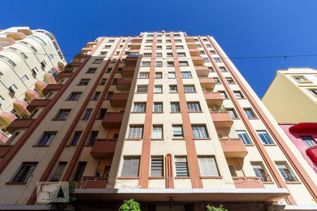 Apartamento à venda com 80m², 2 quartos e sem vaga Apartamento à venda com 80m², 2 quartos e sem vagaFachada