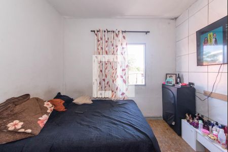 Casa à venda com 200m², 4 quartos e 4 vagasEdícula - Quarto - Piso Superior