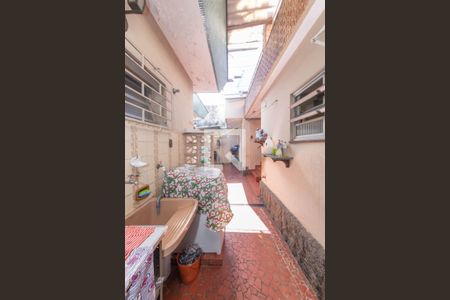 Casa à venda com 200m², 4 quartos e 4 vagasLavanderia