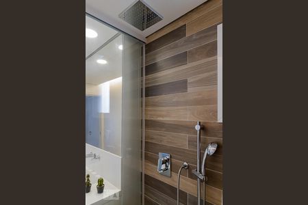 Apartamento à venda com 141m², 3 quartos e 2 vagasBanheiro da Suíte 1